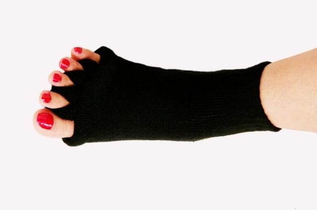 Toe Socks (1 Pair)