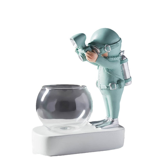 Little Astronauts/Divers